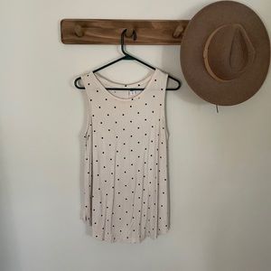 Polka dot soft tank. Old Navy.